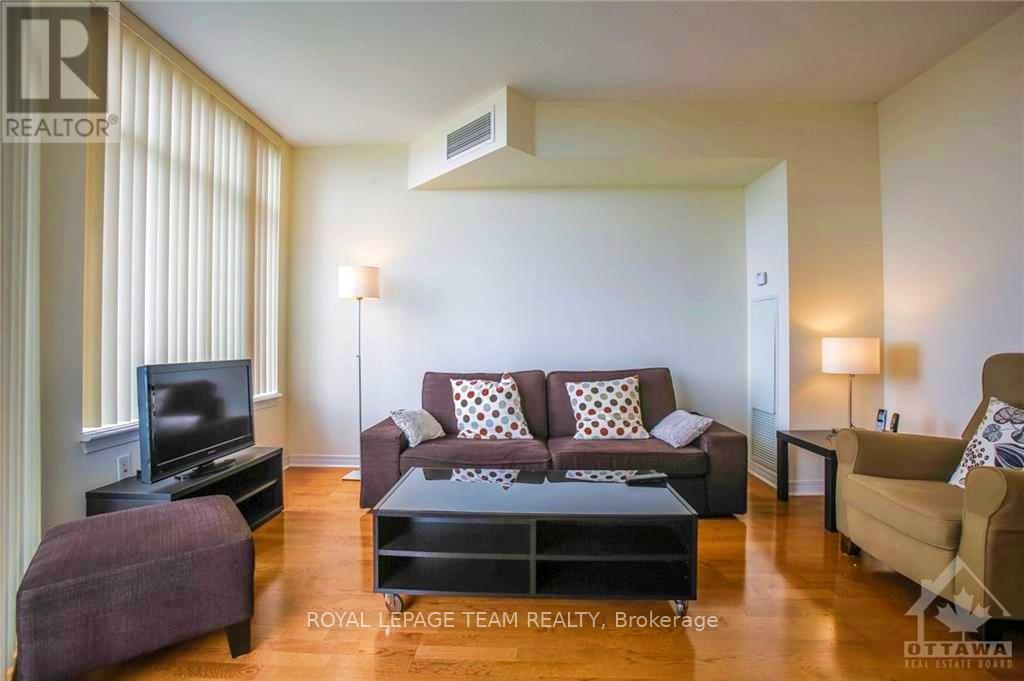 2002 - 570 Laurier Avenue W, Ottawa, Ontario  K1R 1C8 - Photo 5 - X12754426