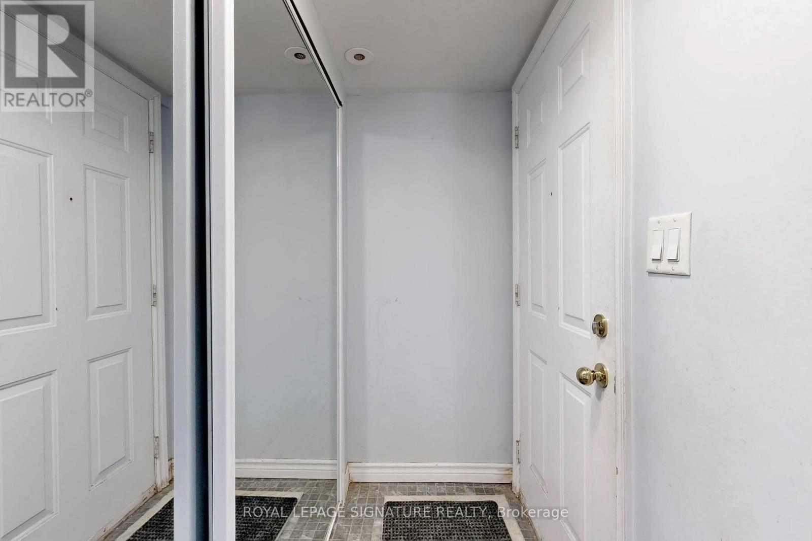 1563 - 5 Everson Drive, Toronto (Willowdale East), Ontario  M2N 7C3 - Photo 38 - C12754788