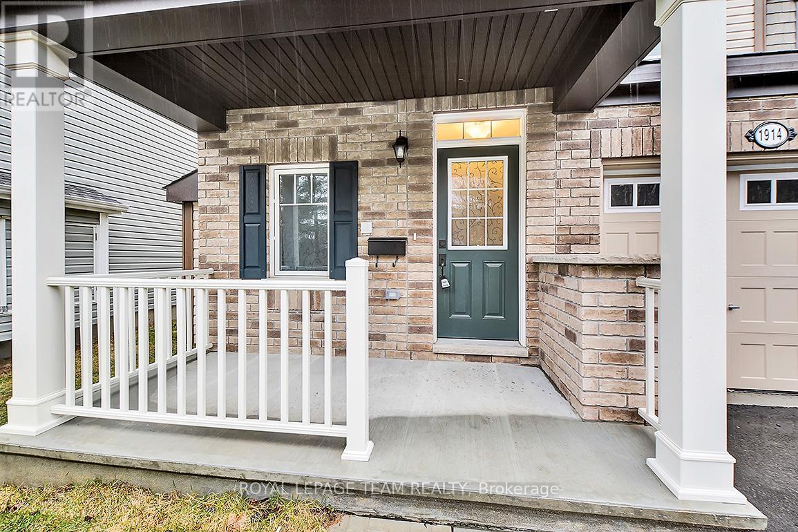 1914 Maple Grove Road, Ottawa, Ontario  K2S 0W6 - Photo 2 - X12754528