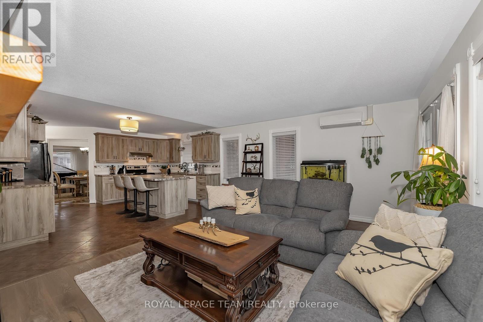 7 Main Street, Whitewater Region, Ontario  K0J 1K0 - Photo 16 - X12754572