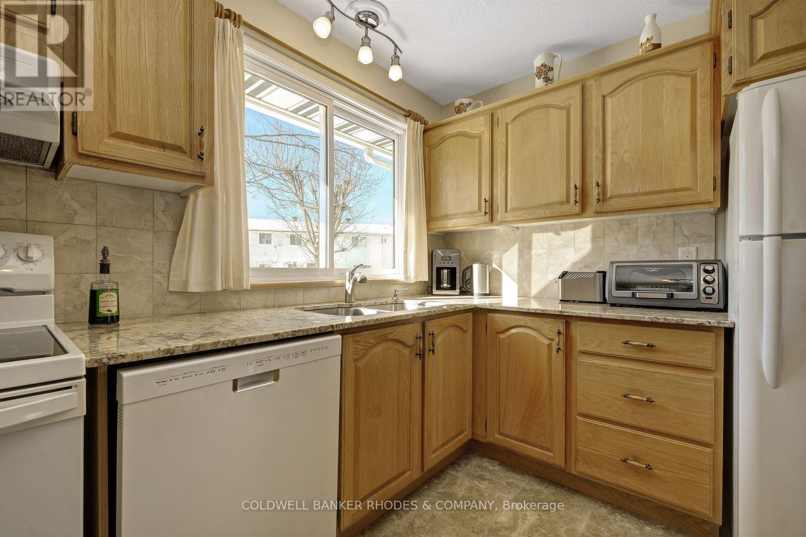 1550 Northdale Street, Ottawa, Ontario  K1B 4G8 - Photo 15 - X12754708