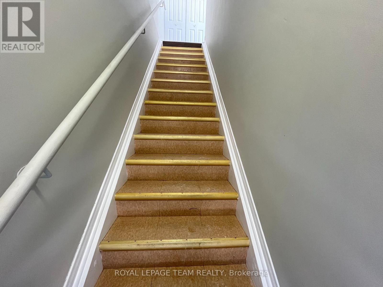 A - 201 Rochester Street, Ottawa, Ontario  K1R 6V1 - Photo 3 - X12754460