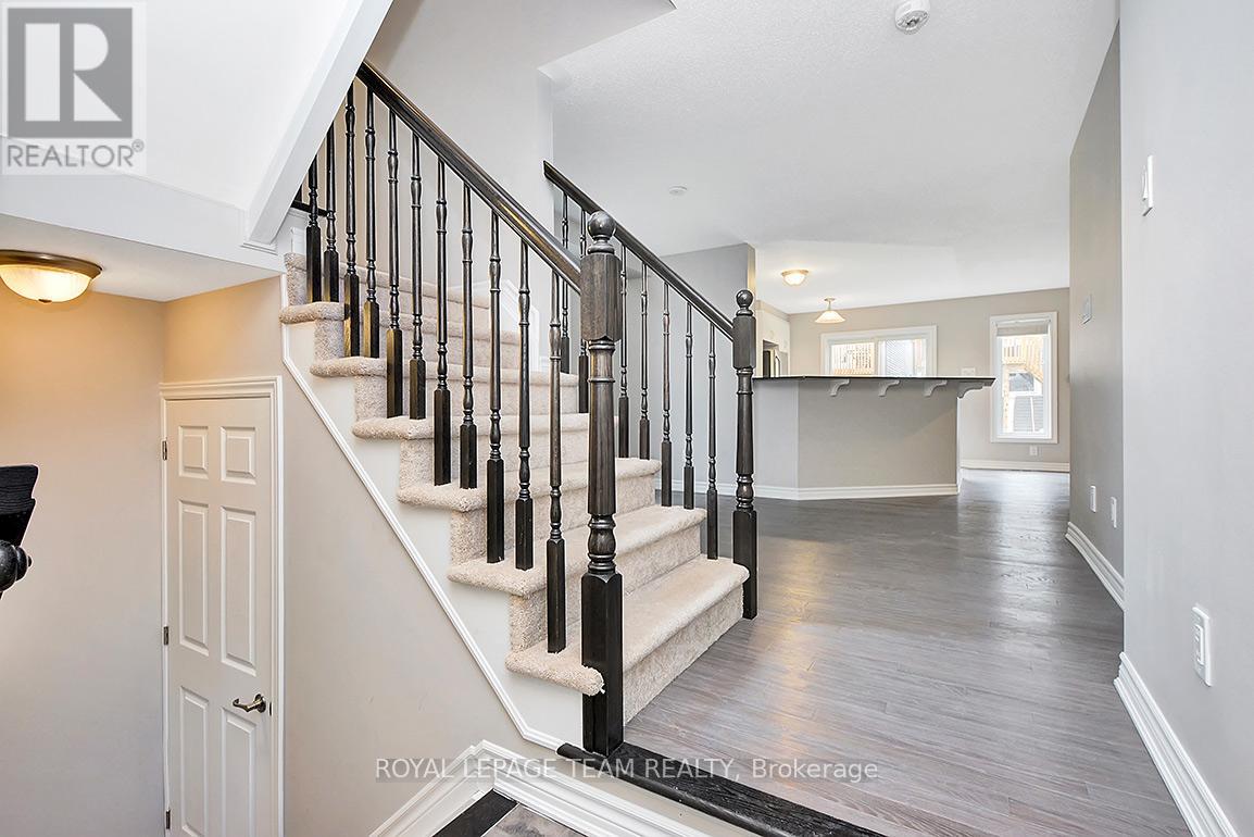 1914 Maple Grove Road, Ottawa, Ontario  K2S 0W6 - Photo 4 - X12754528