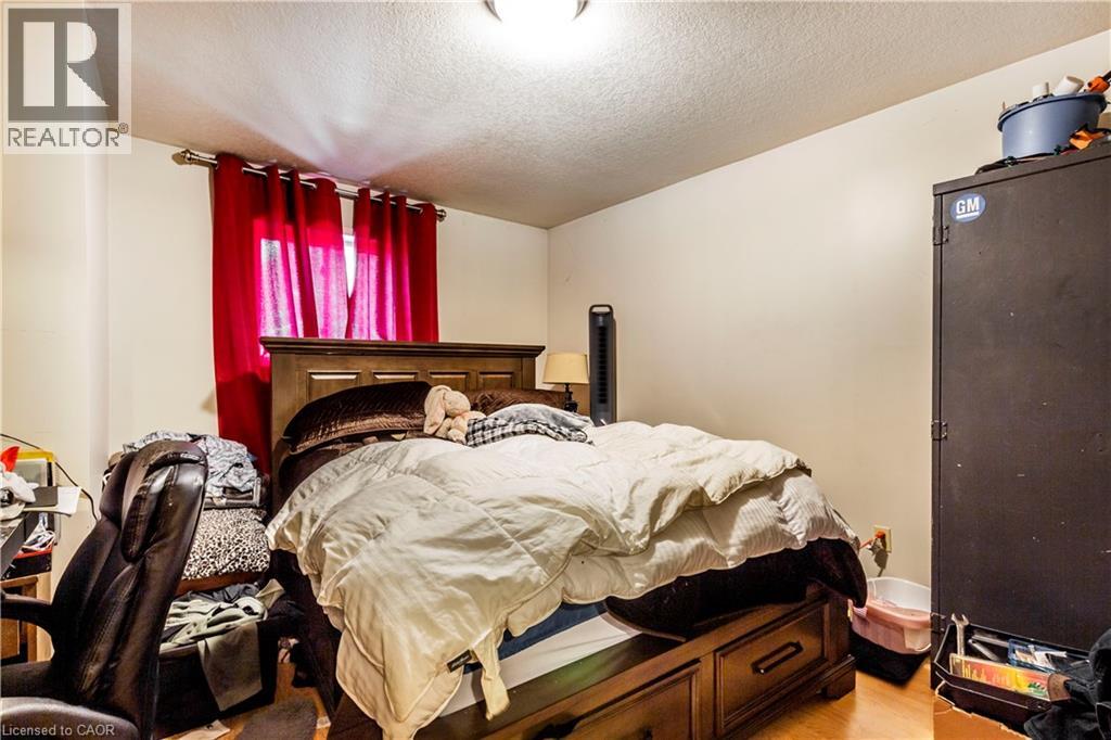 104 Oakwood Avenue, Cambridge, Ontario  N3H 4J2 - Photo 13 - 40743762