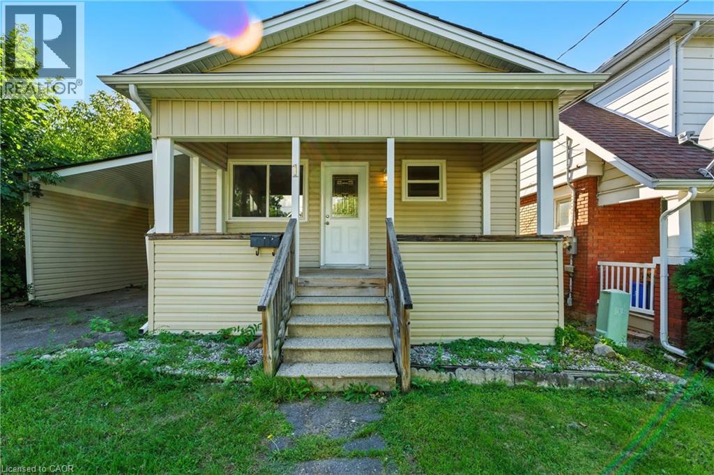 1 Berryman Avenue, St. Catharines, Ontario  L2R 3W8 - Photo 3 - 40765502