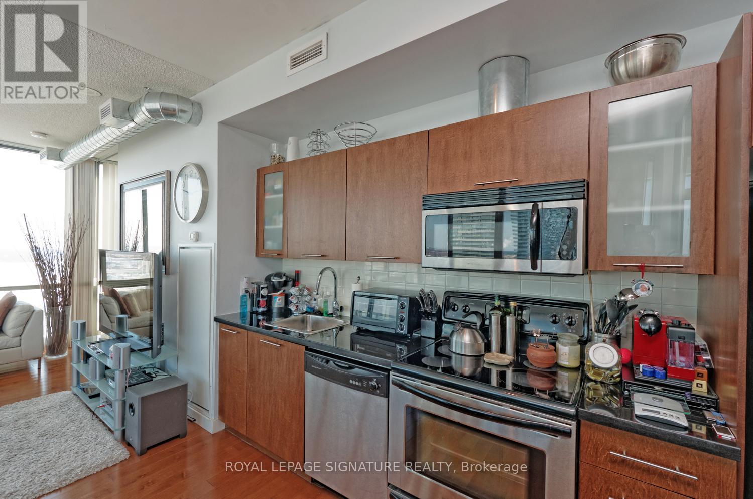 2504 - 33 Mill Street, Toronto (Waterfront Communities), Ontario  M5A 3R3 - Photo 13 - C12754882