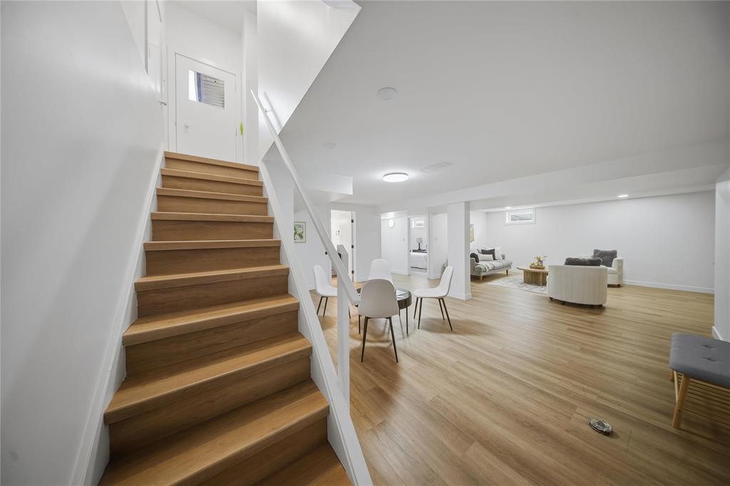 1054 Sinclair Street, Winnipeg, Manitoba  R2V 2Y5 - Photo 24 - 202601874