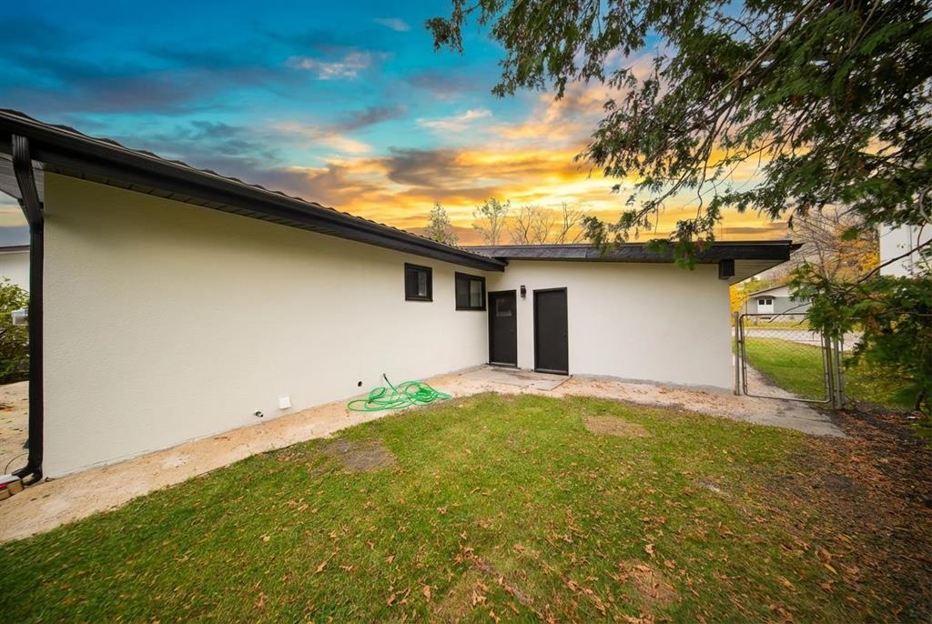 1054 Sinclair Street, Winnipeg, Manitoba  R2V 2Y5 - Photo 43 - 202601874