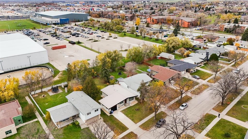 1054 Sinclair Street, Winnipeg, Manitoba  R2V 2Y5 - Photo 38 - 202601874