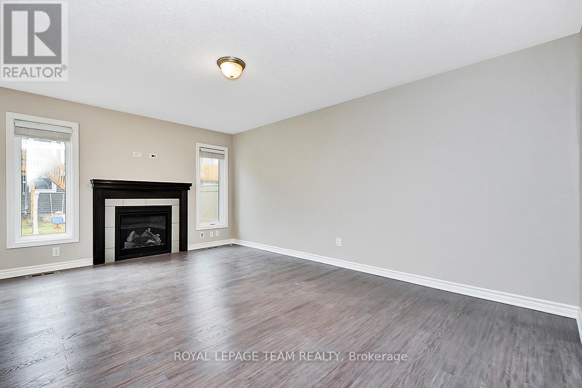 1914 Maple Grove Road, Ottawa, Ontario  K2S 0W6 - Photo 5 - X12754528