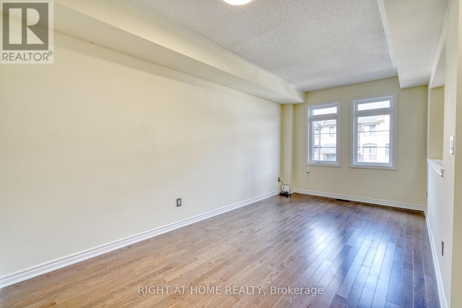 53 Sandwell Street, Vaughan (Vellore Village), Ontario  L4H 4R2 - Photo 28 - N12753132