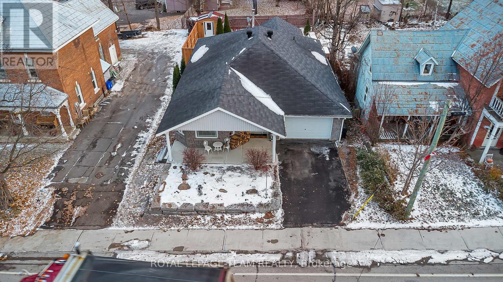 7 Main Street, Whitewater Region, Ontario  K0J 1K0 - Photo 39 - X12754572