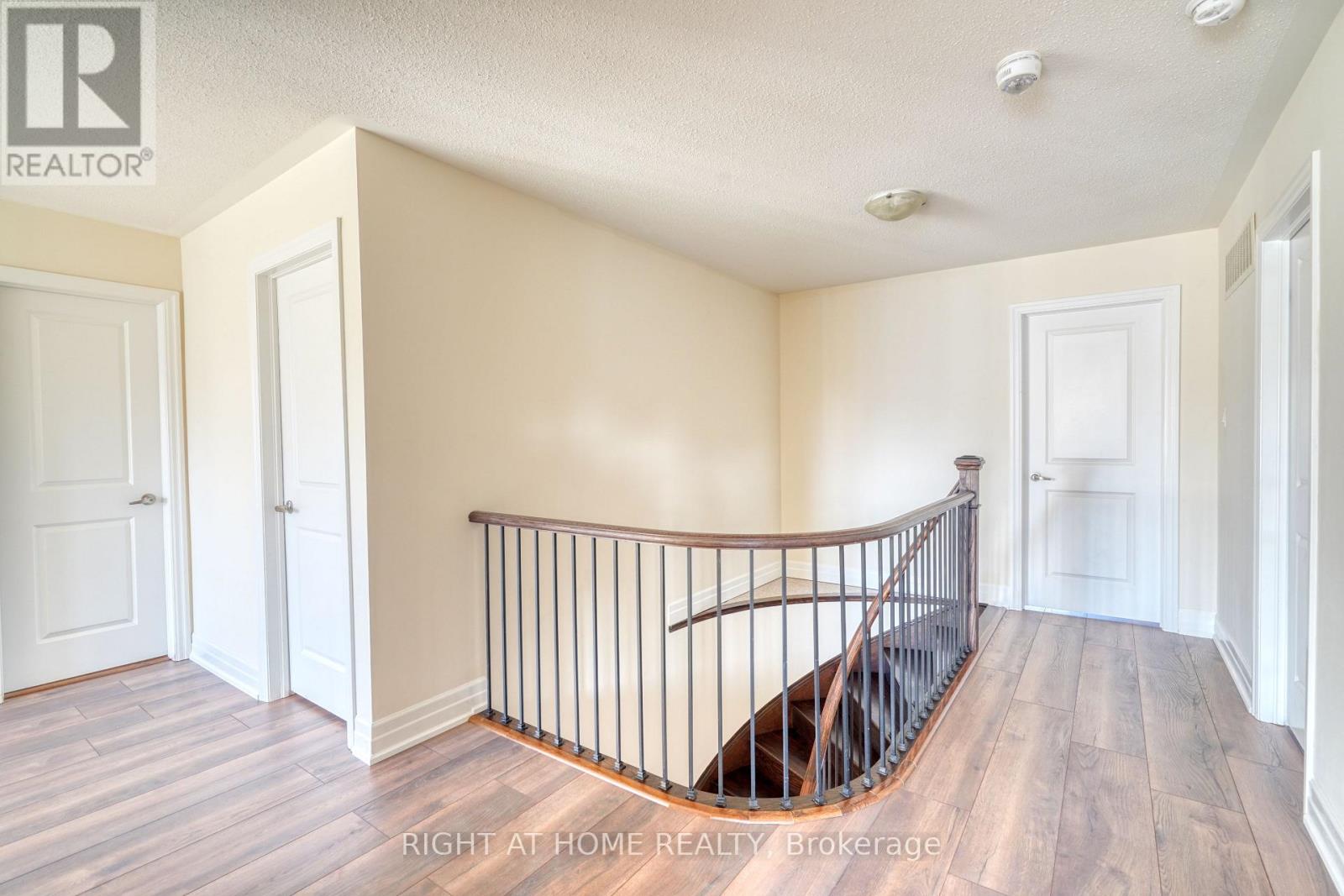 17 Mercury Avenue, Georgina, Ontario  L4P 0H1 - Photo 20 - N12753328