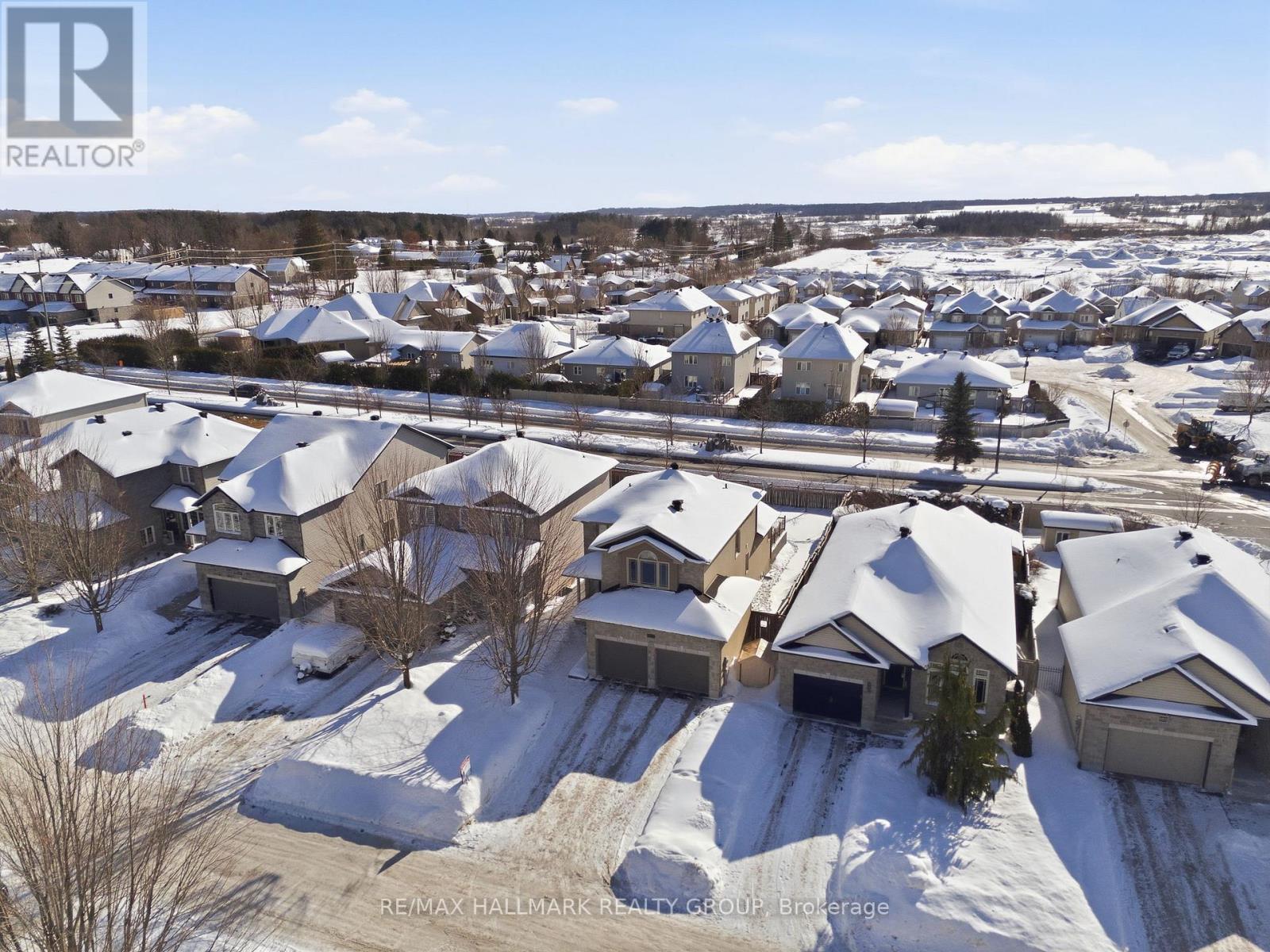 109 Thivierge Court, Clarence-Rockland, Ontario  K4K 0E7 - Photo 38 - X12754740
