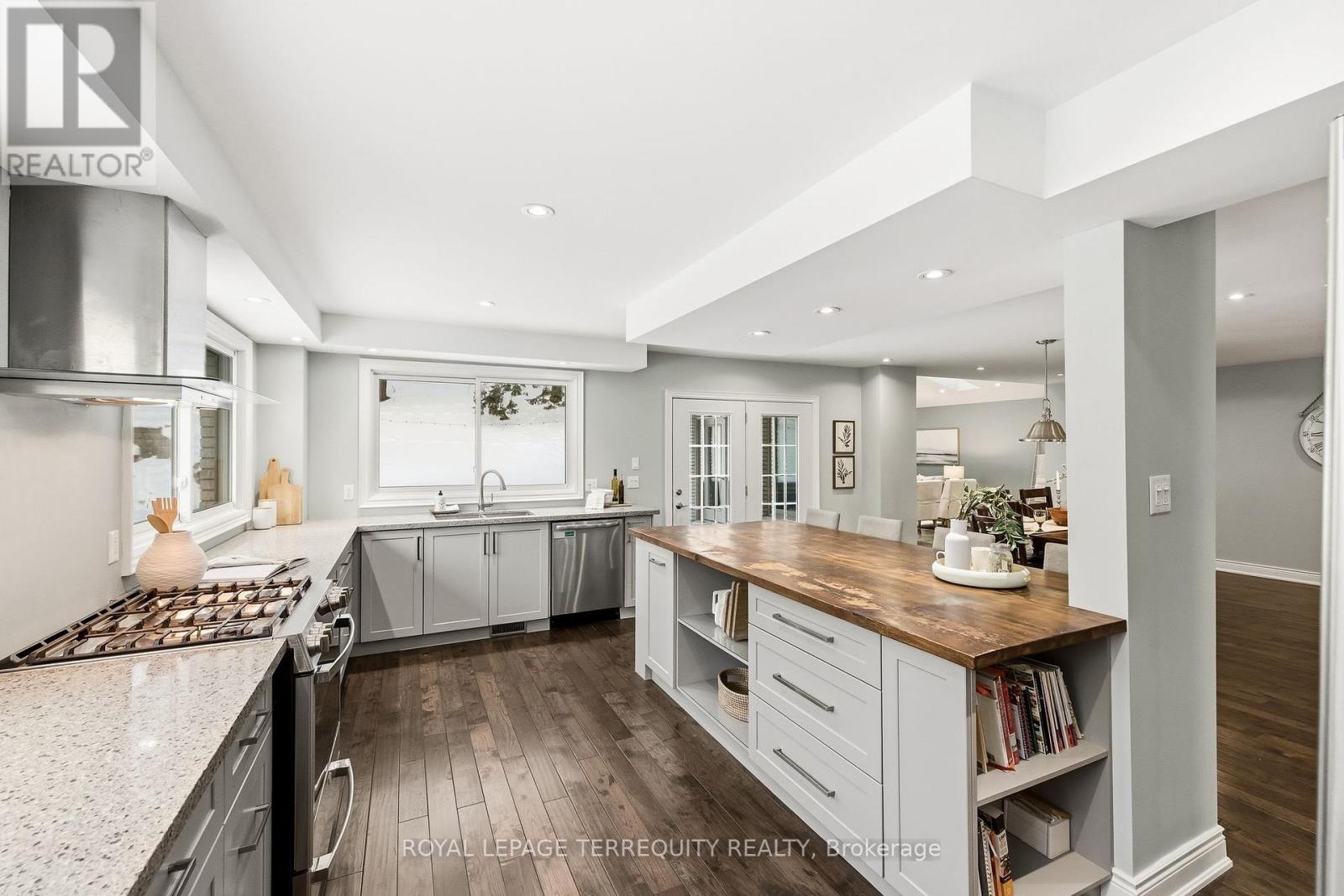 818 Kates Lane, Pickering, Ontario  L1V 2Z2 - Photo 10 - E12754818