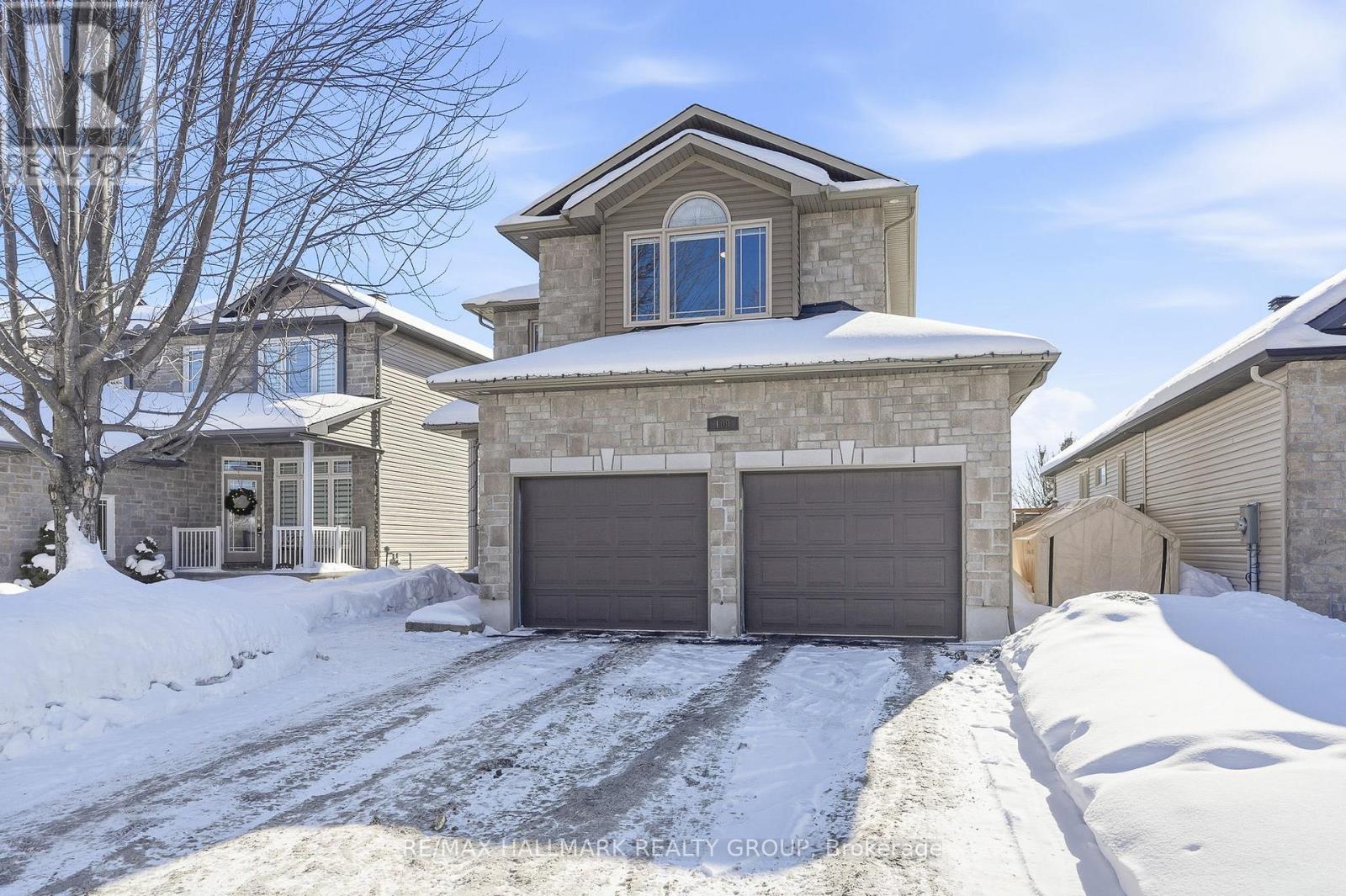 109 Thivierge Court, Clarence-Rockland, Ontario  K4K 0E7 - Photo 2 - X12754740