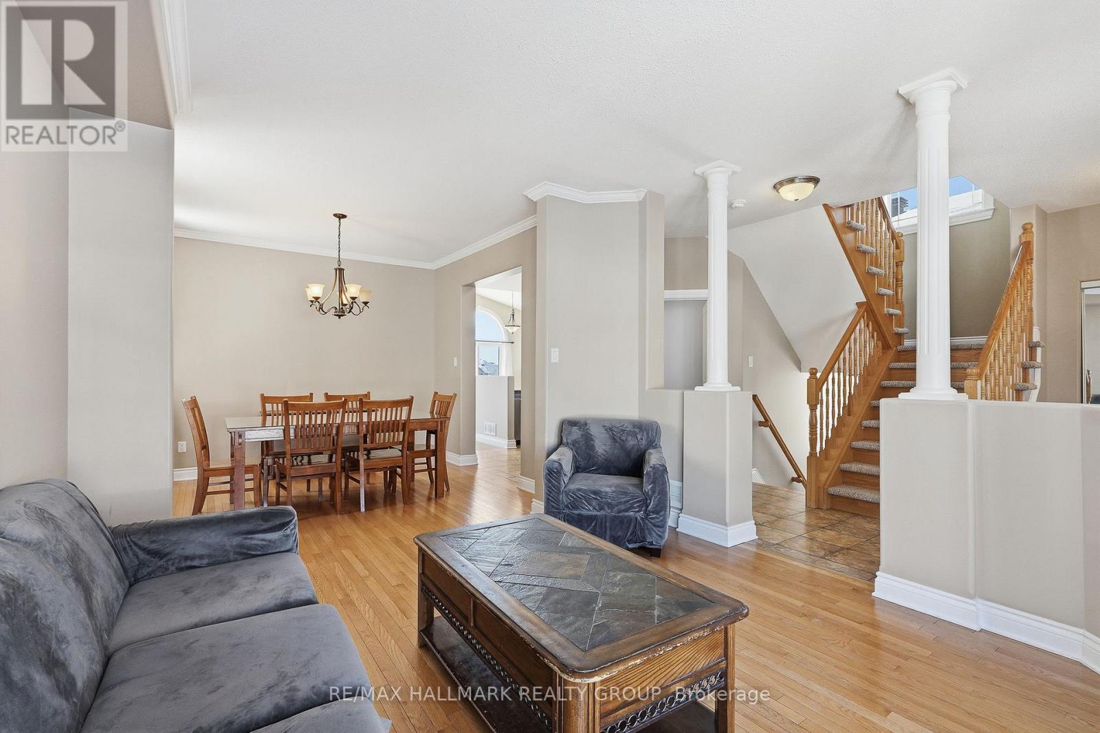 109 Thivierge Court, Clarence-Rockland, Ontario  K4K 0E7 - Photo 8 - X12754740