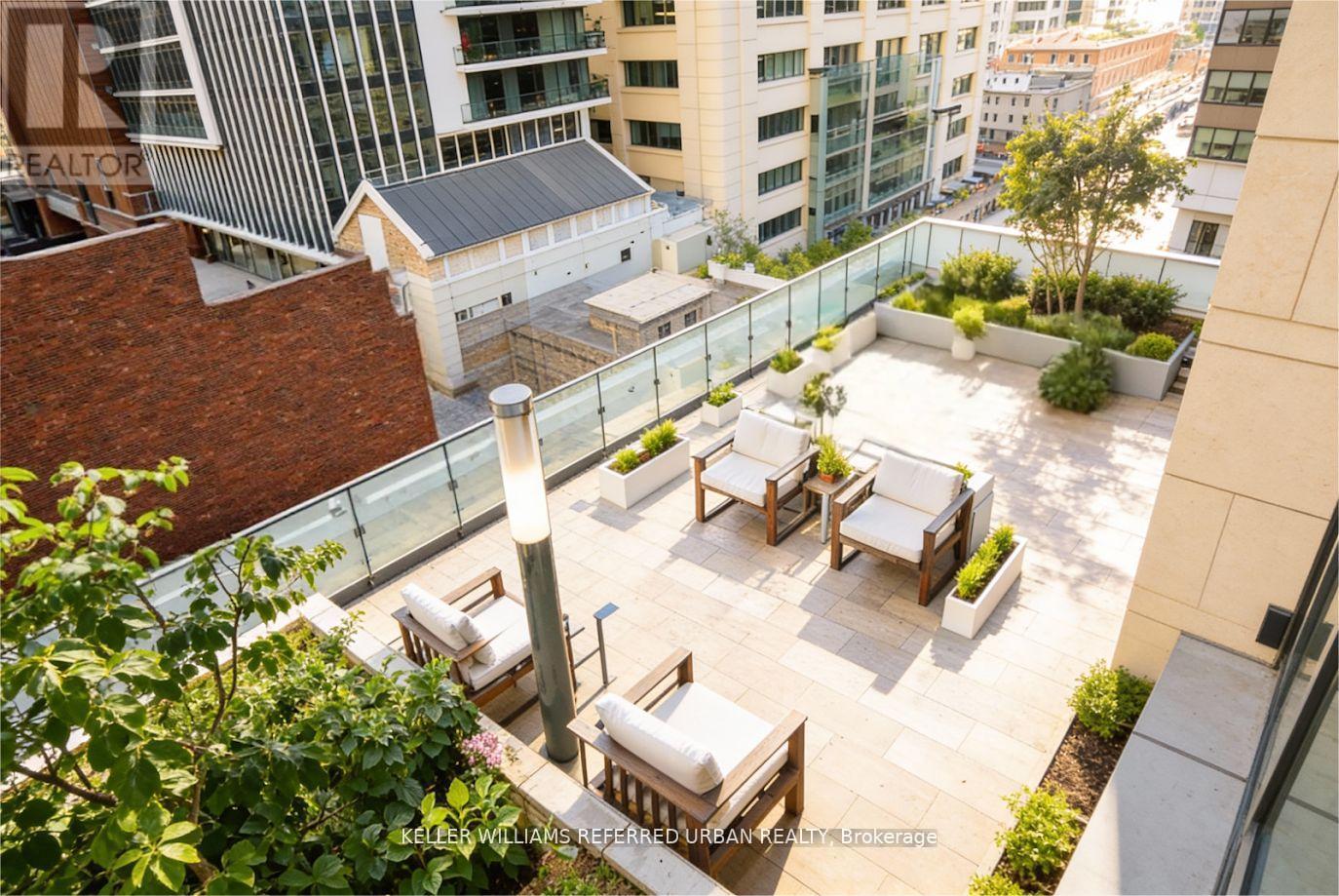 301 - 8 Cumberland Street, Toronto (Annex), Ontario  M4W 0B6 - Photo 13 - C12754268