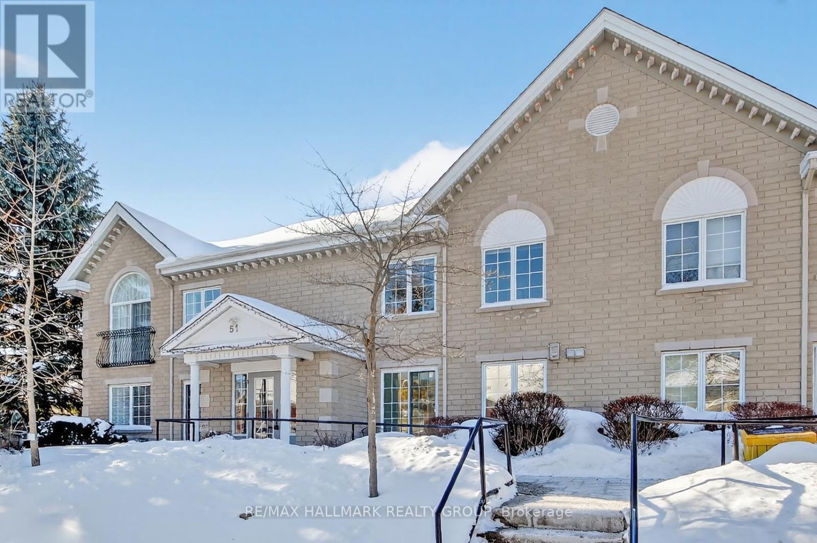 2b - 51 Robson Court, Ottawa, Ontario  K2K 2W1 - Photo 2 - X12754750