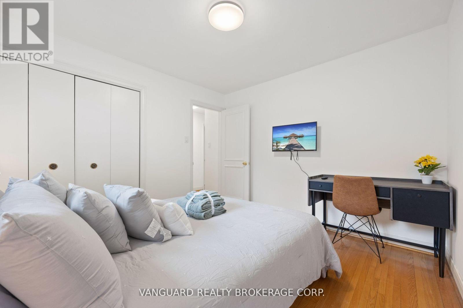 Main - 73 Centre Avenue, Toronto, Ontario  M2M 2L5 - Photo 33 - C12754950