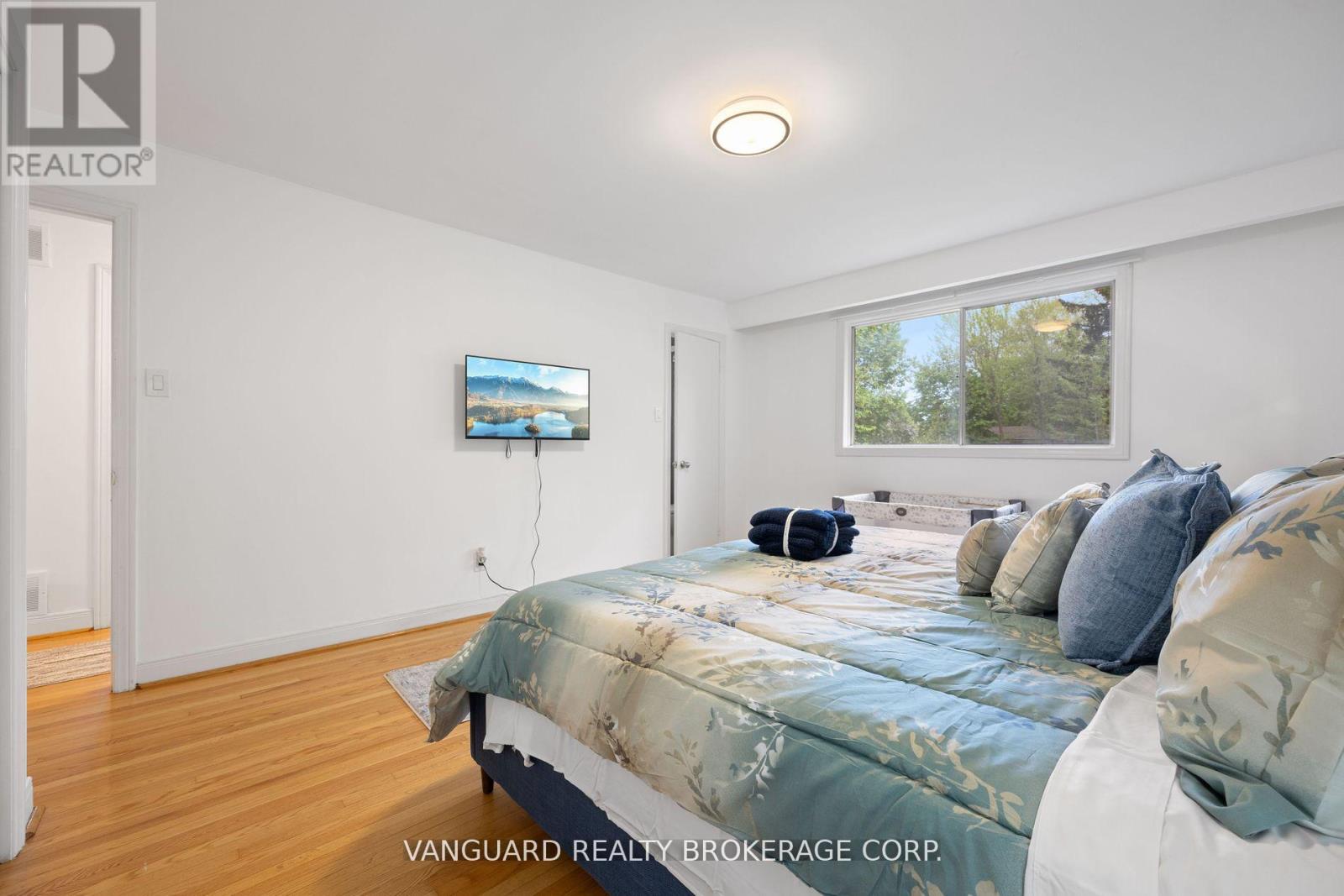 Main - 73 Centre Avenue, Toronto, Ontario  M2M 2L5 - Photo 20 - C12754950