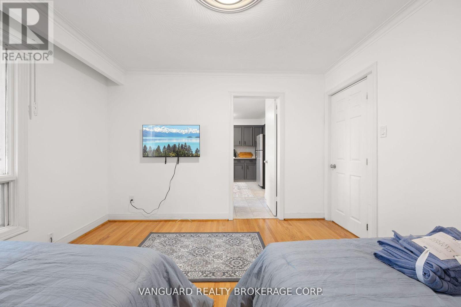 Main - 73 Centre Avenue, Toronto, Ontario  M2M 2L5 - Photo 16 - C12754950