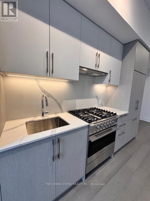 903 - 8 Manor Road W, Toronto (Yonge-Eglinton), Ontario  M4S 0E6 - Photo 15 - C12754974