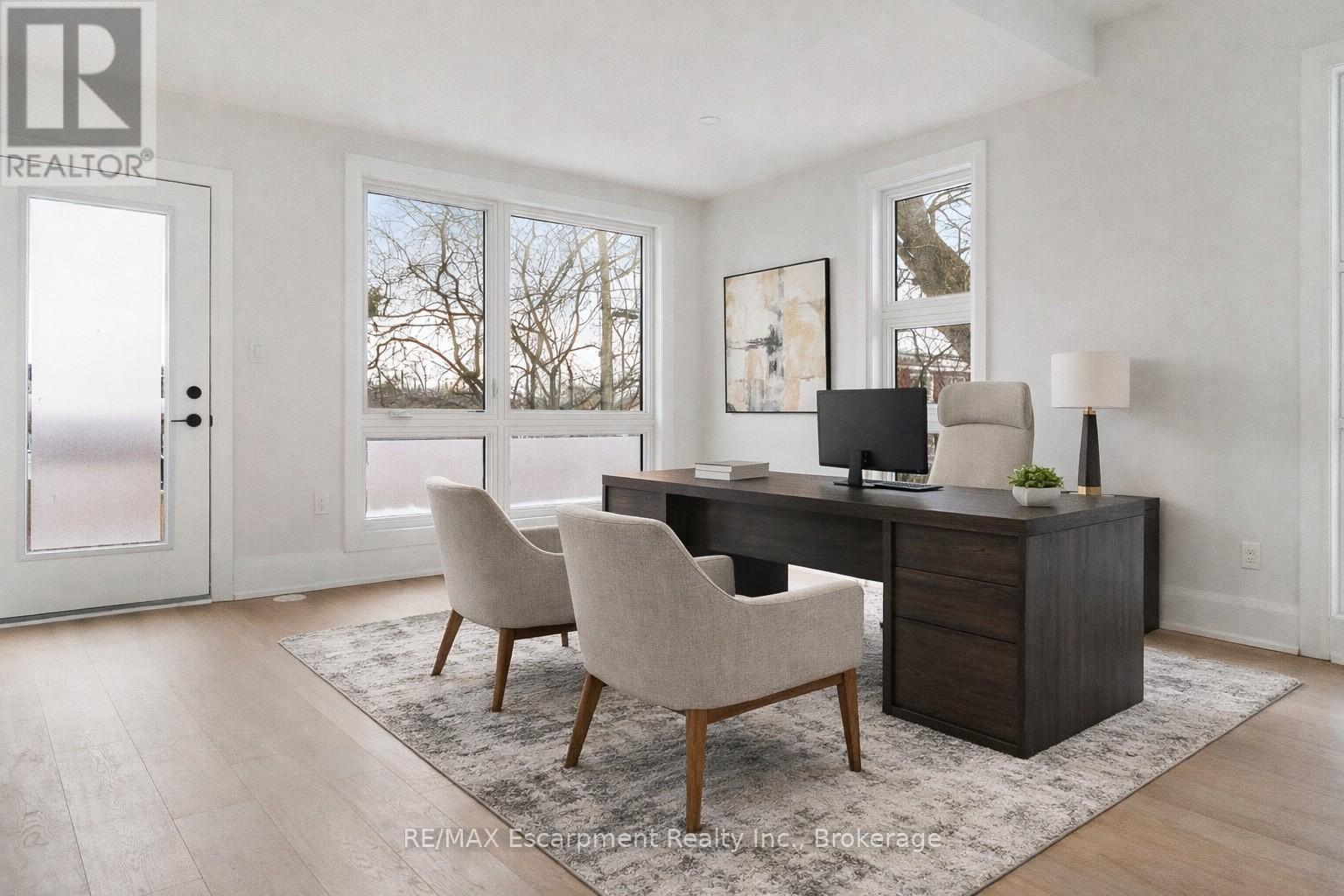 6 - 138 East Street, Oakville (Br Bronte), Ontario  L6L 0H9 - Photo 7 - W12754328