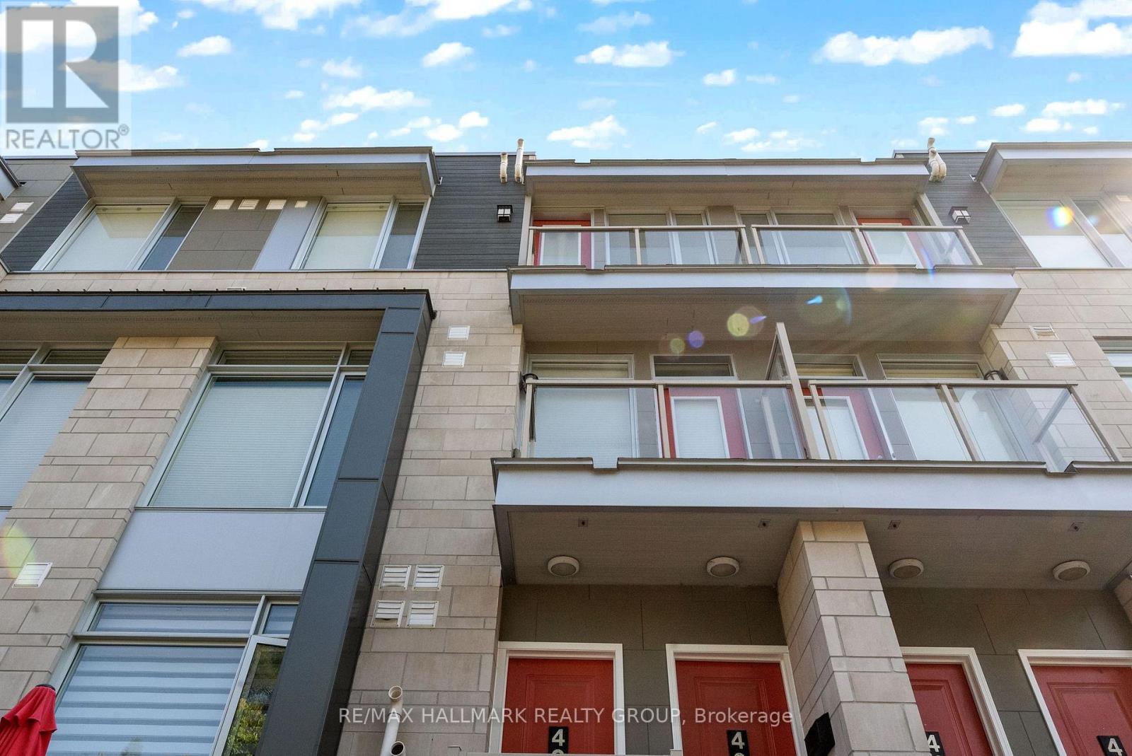 40 Holmwood Avenue, Ottawa, Ontario  K1S 5V1 - Photo 4 - X12754934