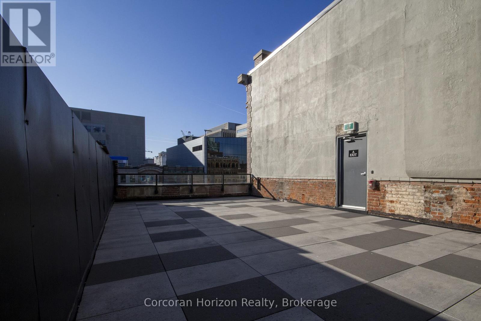 400 - 59 King Street E, Hamilton (Beasley), Ontario  L8N 1A5 - Photo 11 - X12755180