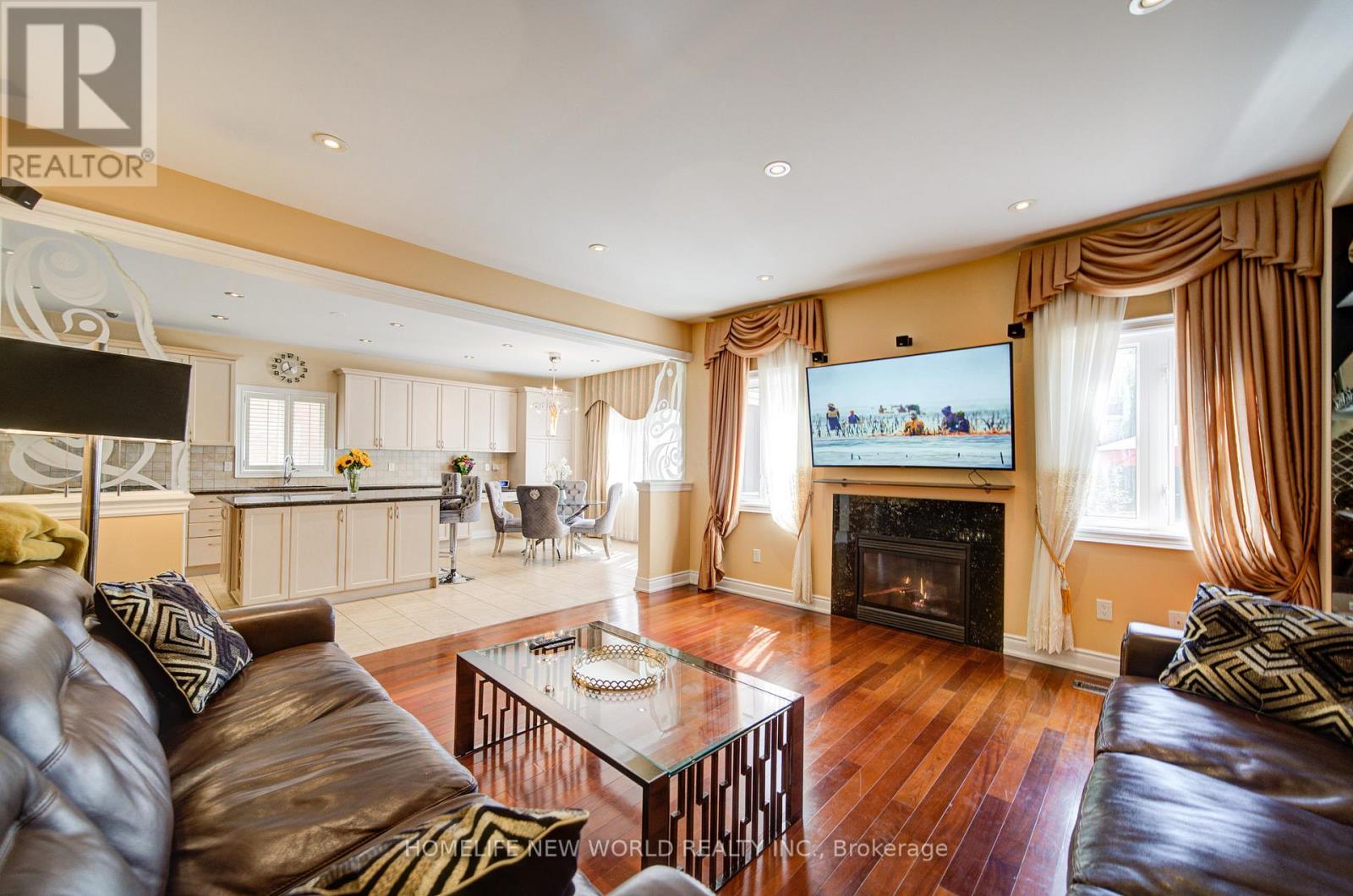 131 Ner Israel Drive, Vaughan (Patterson), Ontario  L4J 9L1 - Photo 28 - N12754332