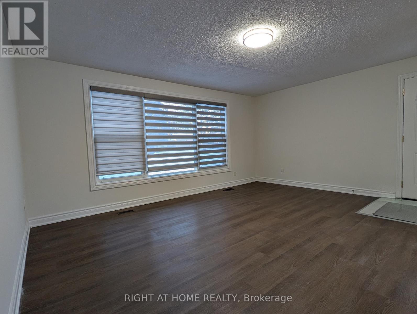 9 Hiley Avenue, Ajax (Central West), Ontario  L1S 6H3 - Photo 4 - E12754822