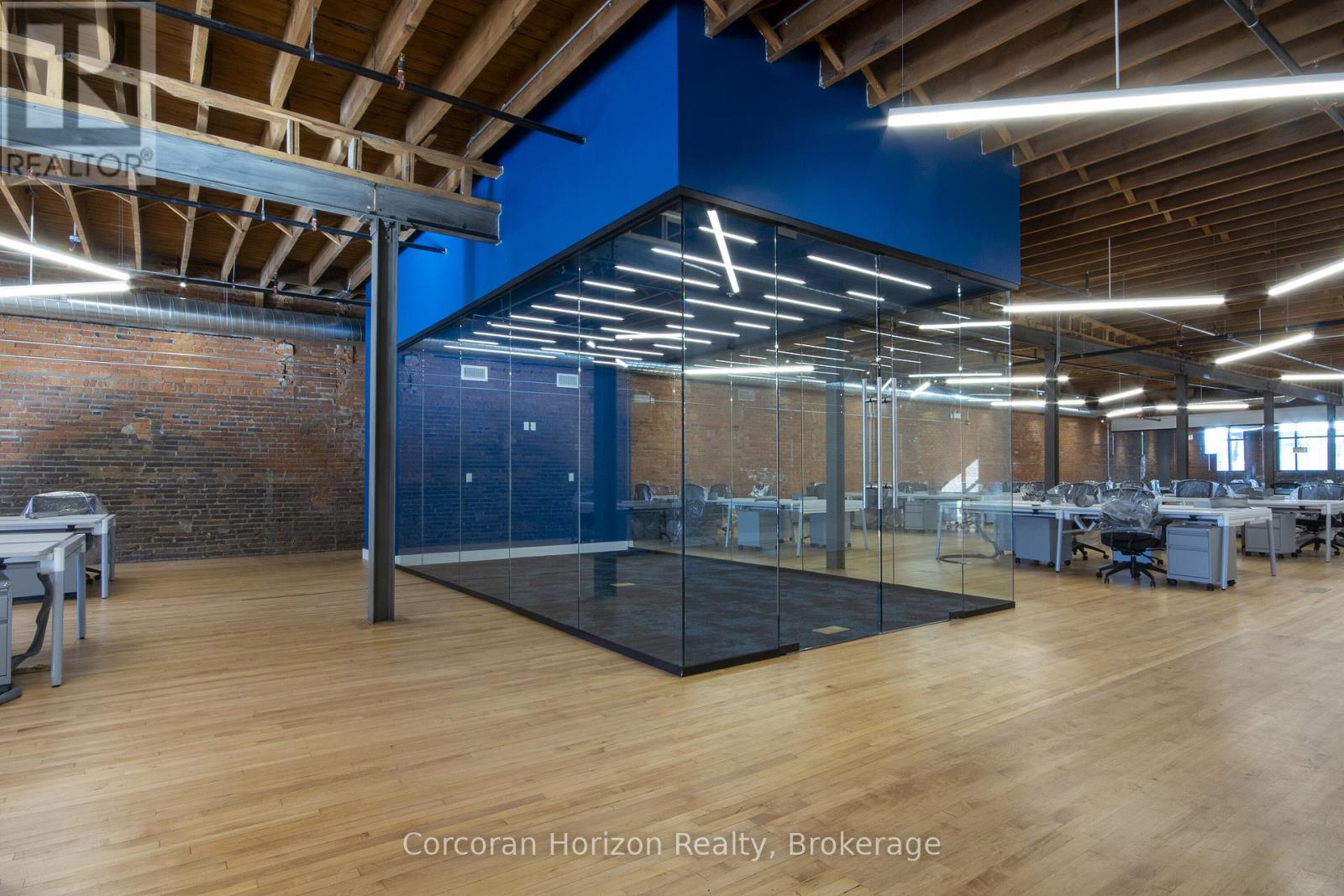 400 - 59 King Street E, Hamilton (Beasley), Ontario  L8N 1A5 - Photo 3 - X12755180