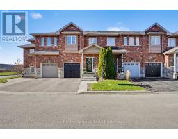 18 - 45 SEABREEZE CRESCENT, Hamilton, Ontario