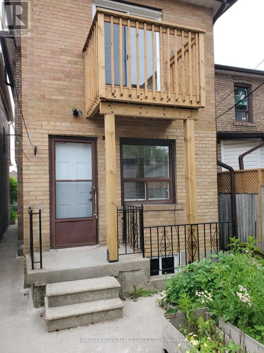 Main - 679 Vaughan Road, Toronto (Oakwood Village), Ontario  M6E 2Y7 - Photo 10 - C12755018