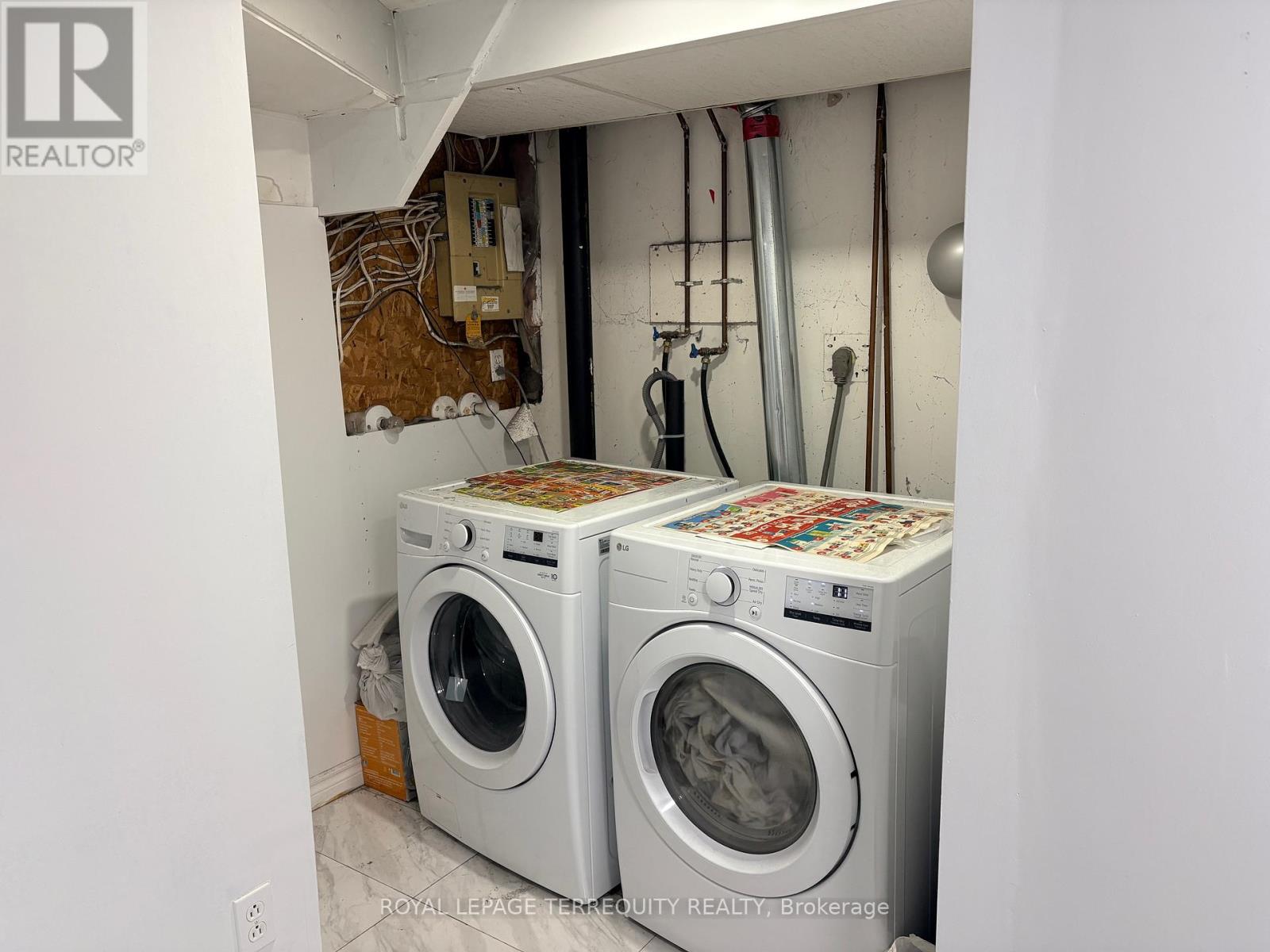 Bsmt - 161 Ponymeadow Terrace, Toronto (Highland Creek), Ontario  M1C 4K7 - Photo 2 - E12755080