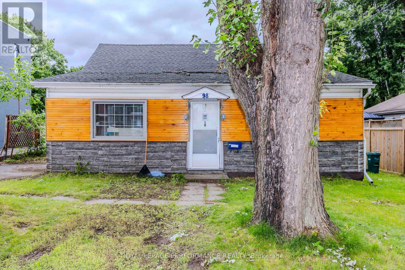 98 BOYCE AVENUE, Ottawa, Ontario