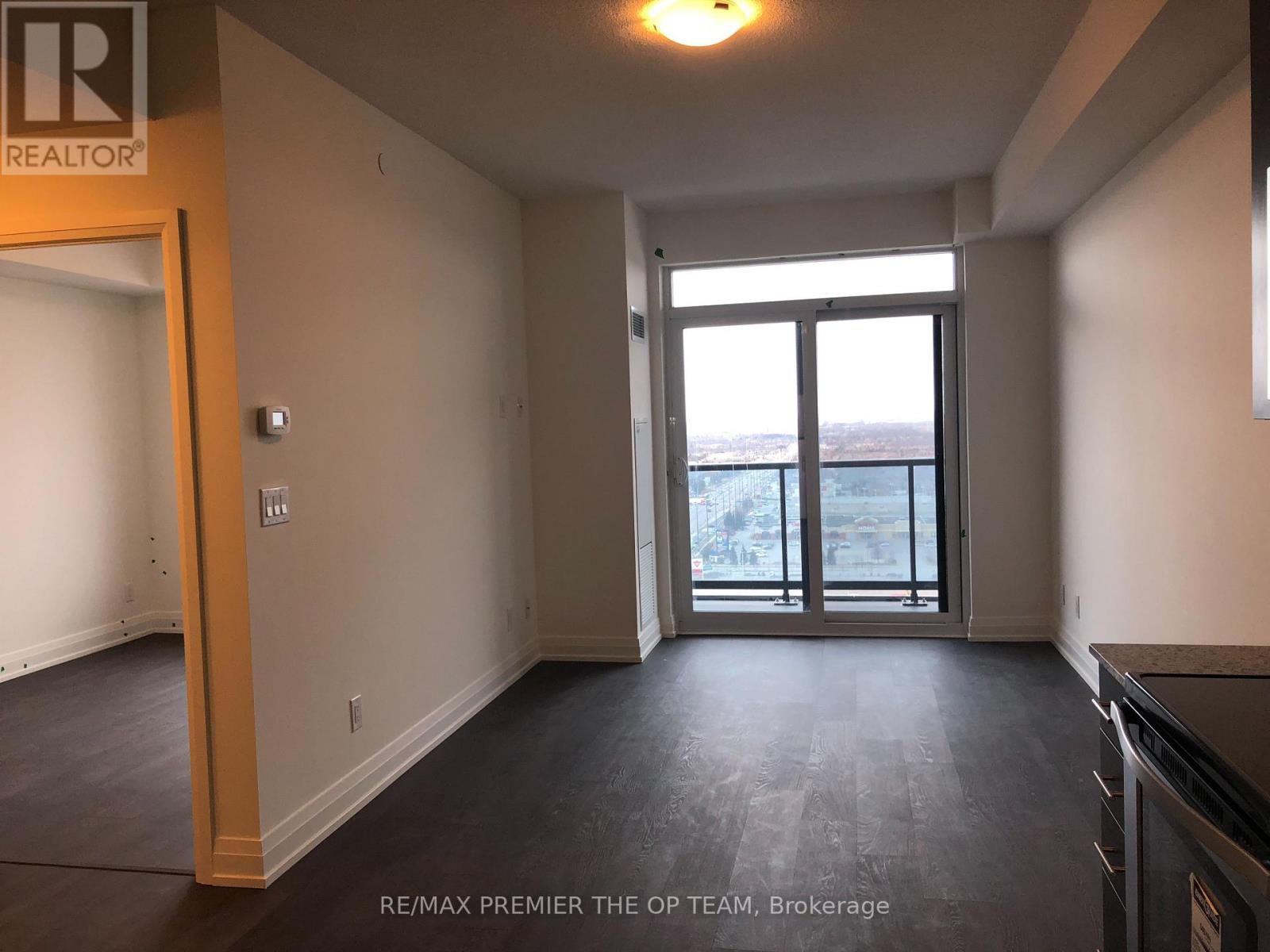 2006 - 3700 Highway 7, Vaughan (Vaughan Corporate Centre), Ontario  L4L 0G8 - Photo 5 - N12754570