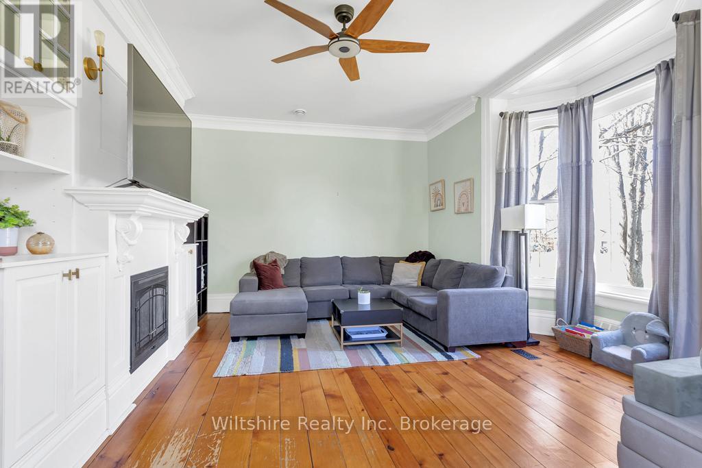 64 South Street W, Aylmer, Ontario  N5H 1R1 - Photo 3 - X12579356