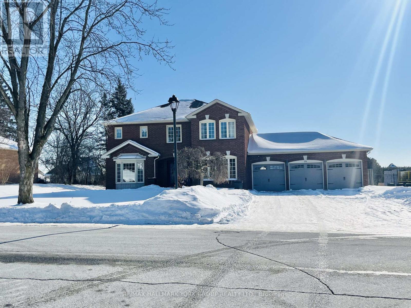 191 Burton Grove, King (King City), Ontario  L7B 1C7 - Photo 21 - N12754264