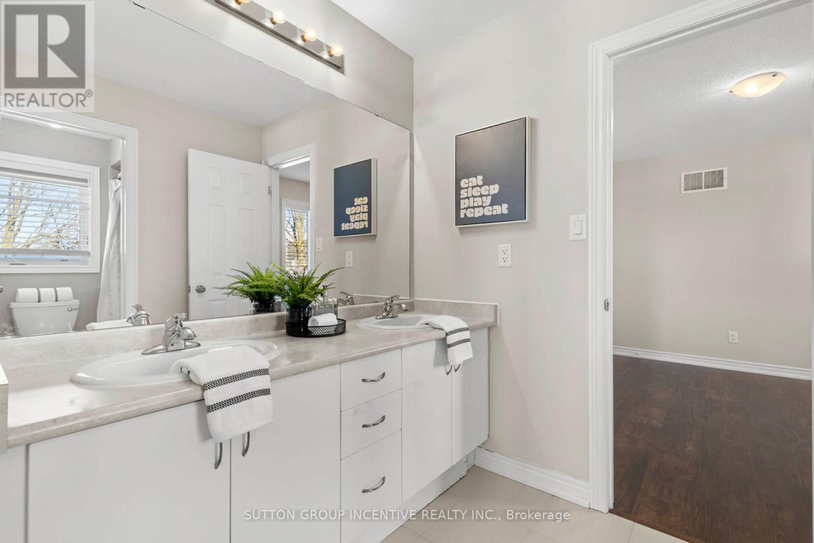 1252 Bardeau Street, Innisfil (Lefroy), Ontario  L0L 1W0 - Photo 27 - N12754780