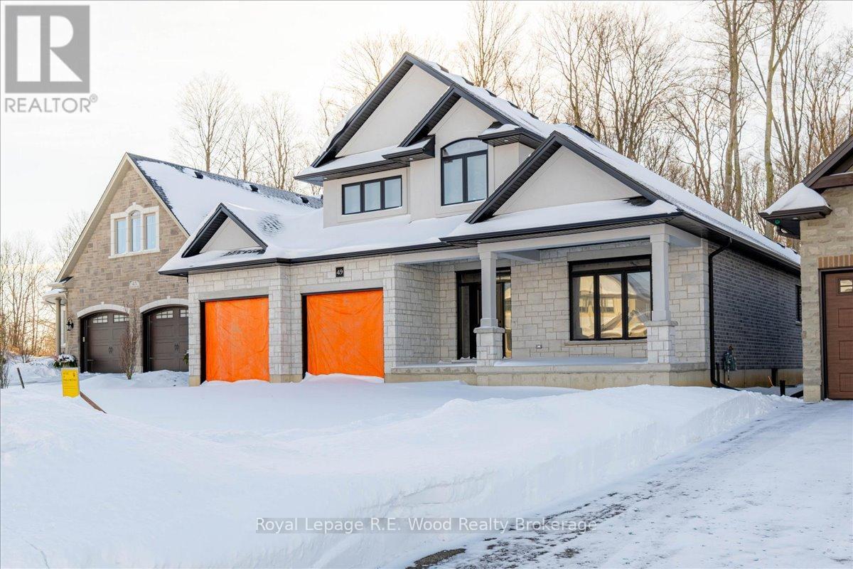 49 Sunview Drive, Norwich (Norwich Town), Ontario  N0J 1P0 - Photo 2 - X12755202