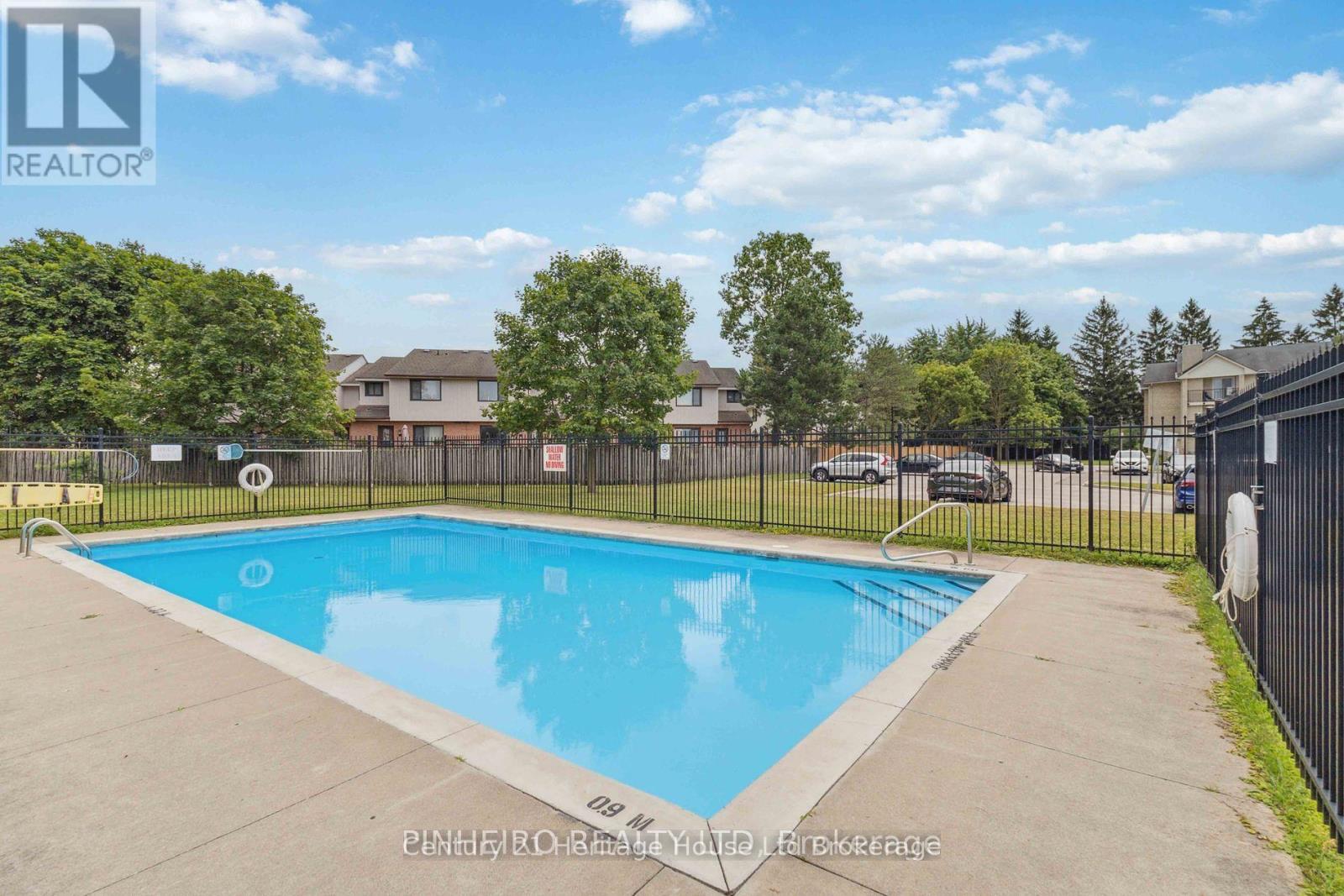 Photo 35 of 36 for 217 - 737 Deveron Crescent