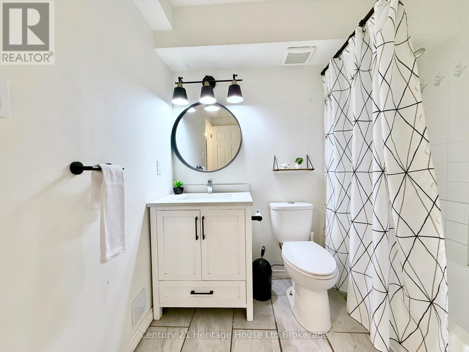 217 - 737 Deveron Crescent, London South (South T), Ontario  N5Z 4X9 - Photo 26 - X12755266