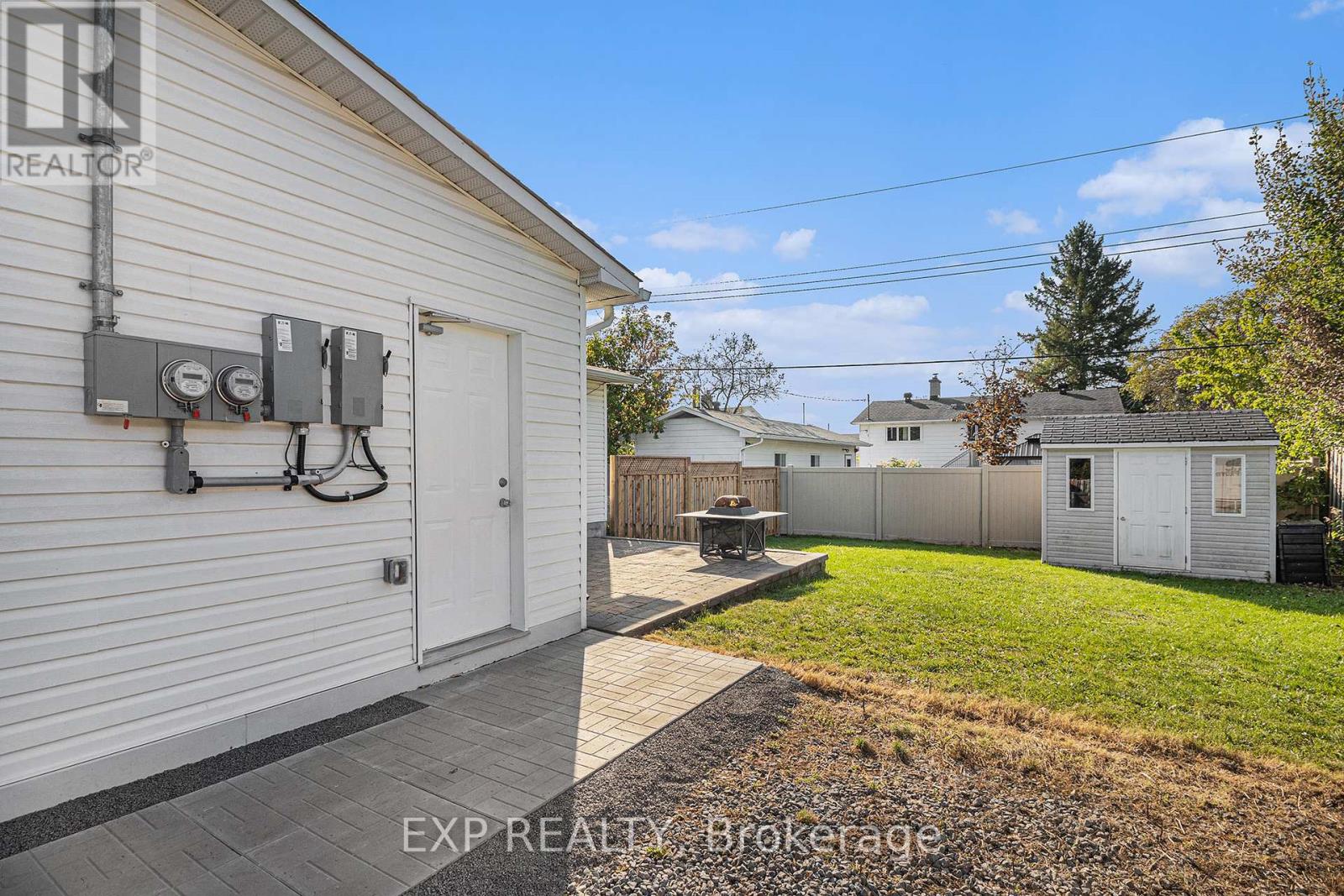 B - 1513 Queenswood Crescent, Ottawa, Ontario  K1E 1L3 - Photo 14 - X12755236