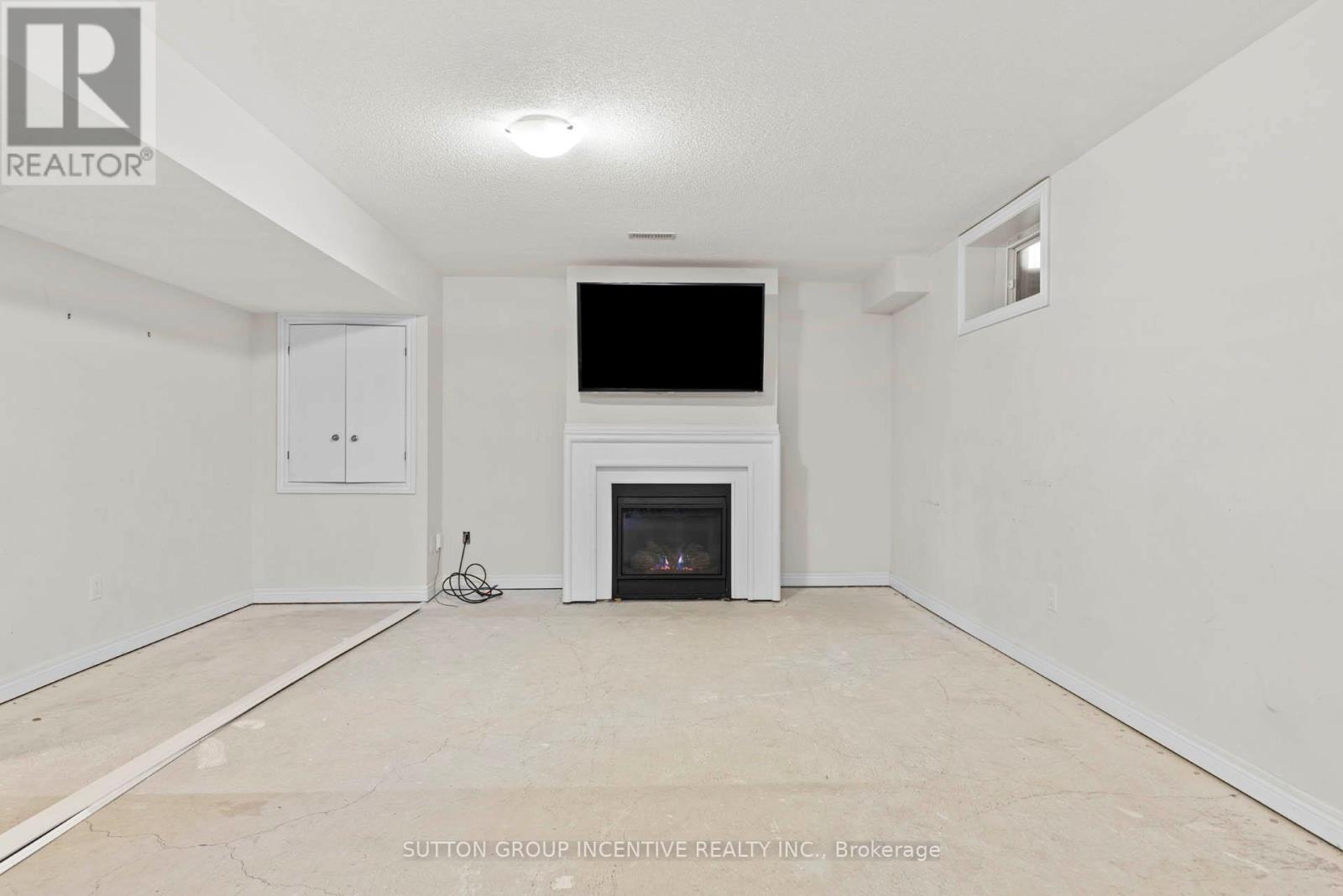 1252 Bardeau Street, Innisfil (Lefroy), Ontario  L0L 1W0 - Photo 36 - N12754780