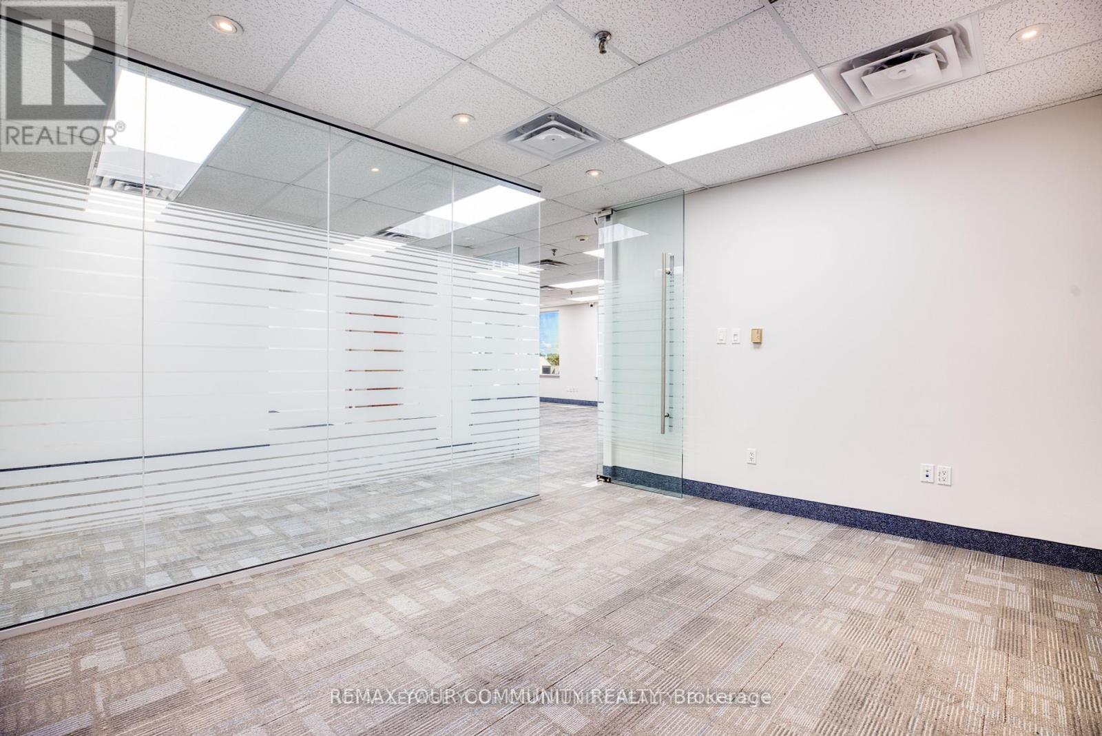 305 - 2750 14th Avenue, Markham, Ontario  L3R 0B6 - Photo 11 - N12752406