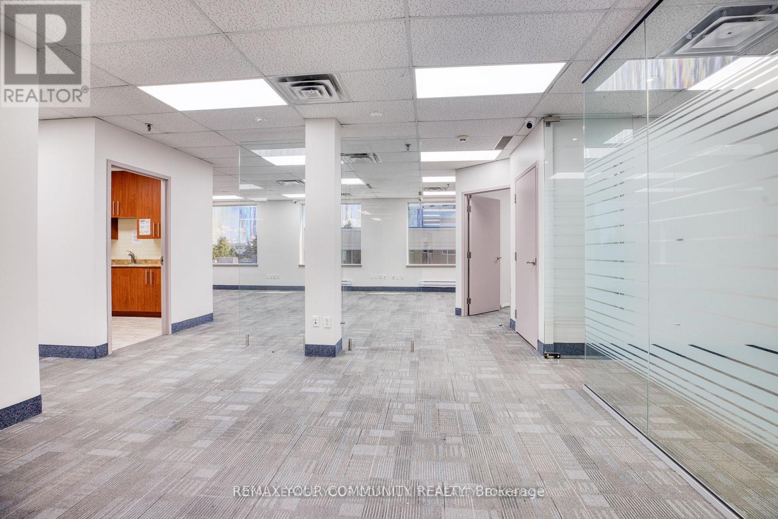 305 - 2750 14th Avenue, Markham, Ontario  L3R 0B6 - Photo 9 - N12752406