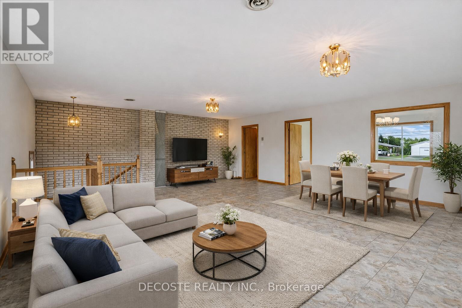 20397 Park Crescent, South Glengarry, Ontario  K0C 1L0 - Photo 11 - X12703132