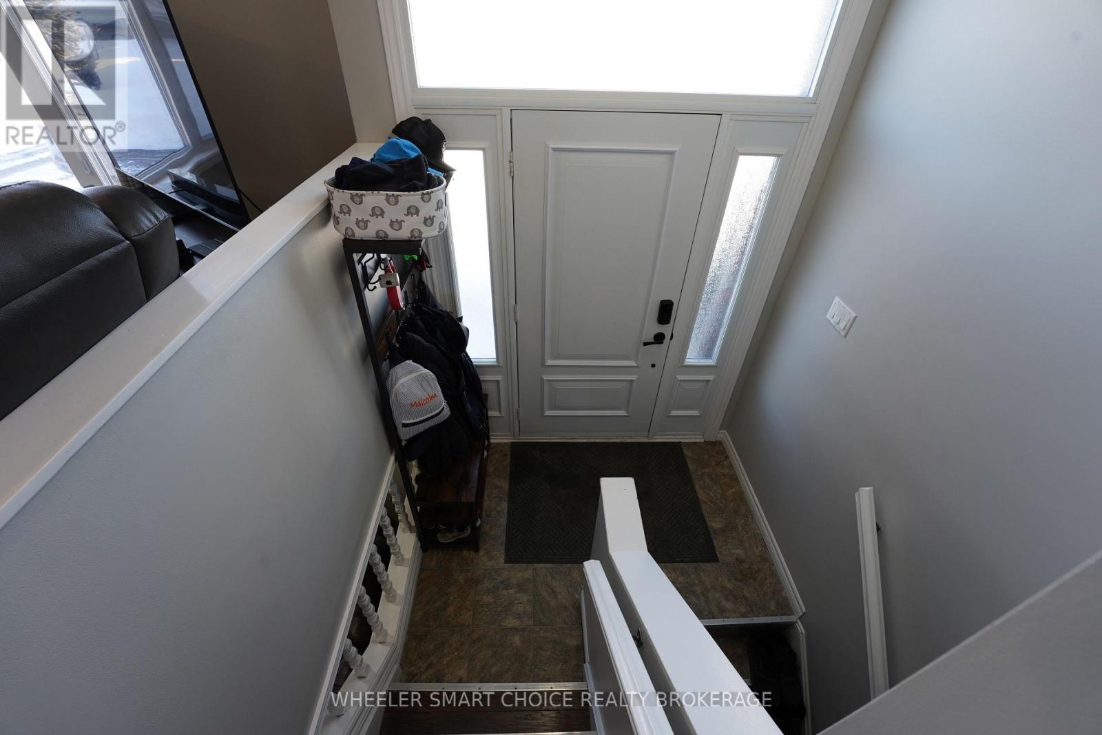 17438 County Rd 18 Road E, South Stormont, Ontario  K0C 2A0 - Photo 23 - X12754354